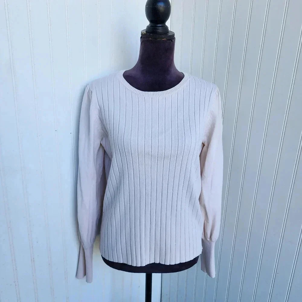 The Main Street Exchange Women's Ivory Cream Pink Long Puff Sleeve Sweater Sz M